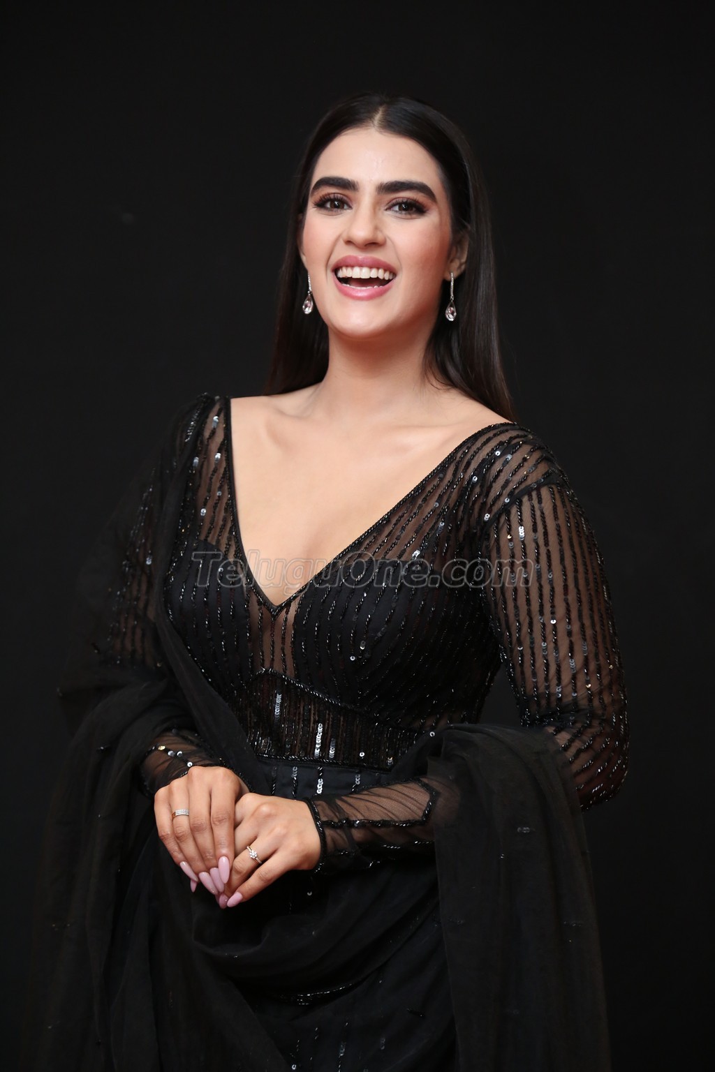 Kavya Thapar Latest Photos